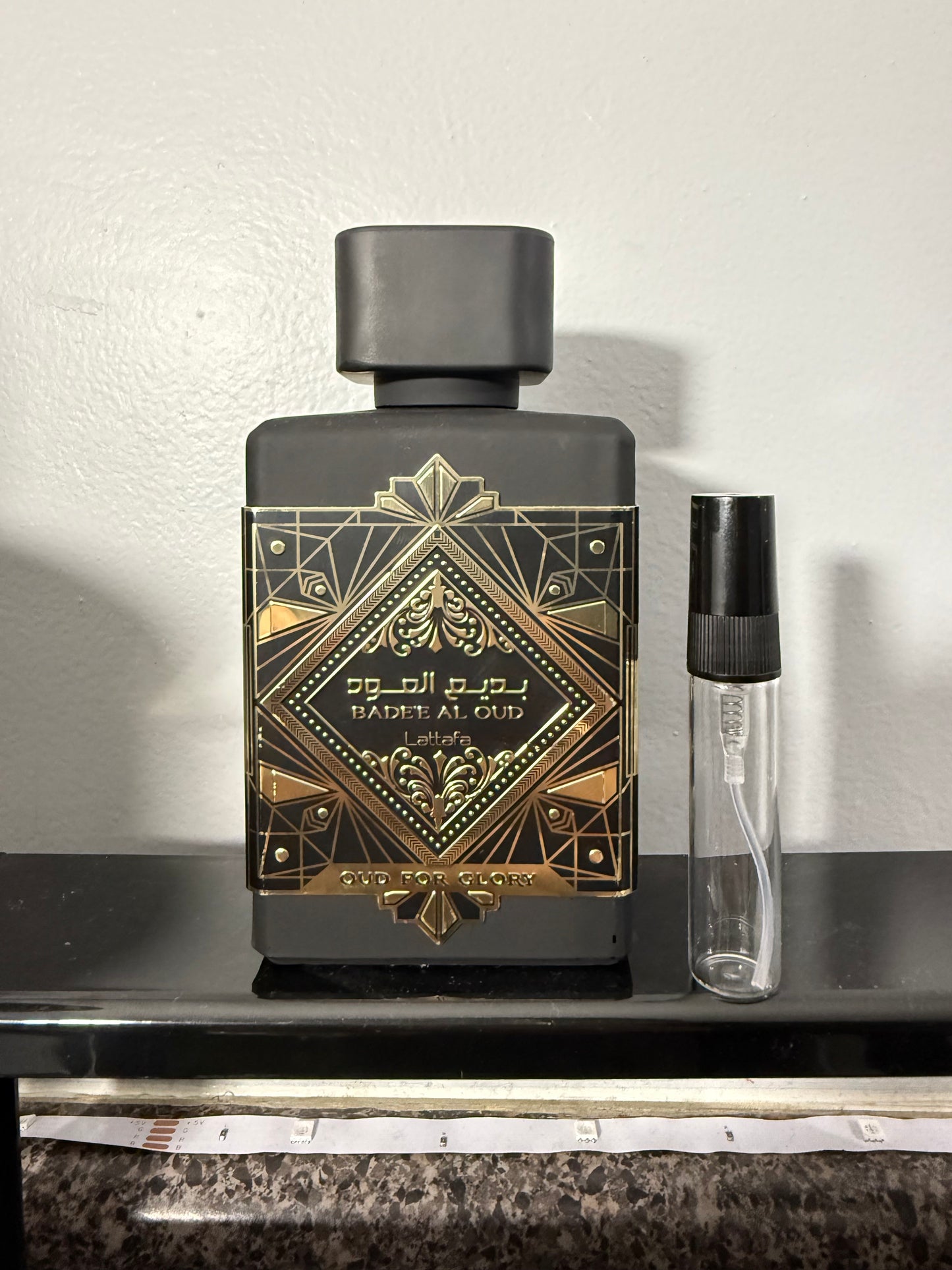 Lattafa Bade'e Al Oud- Oud for Glory Sample