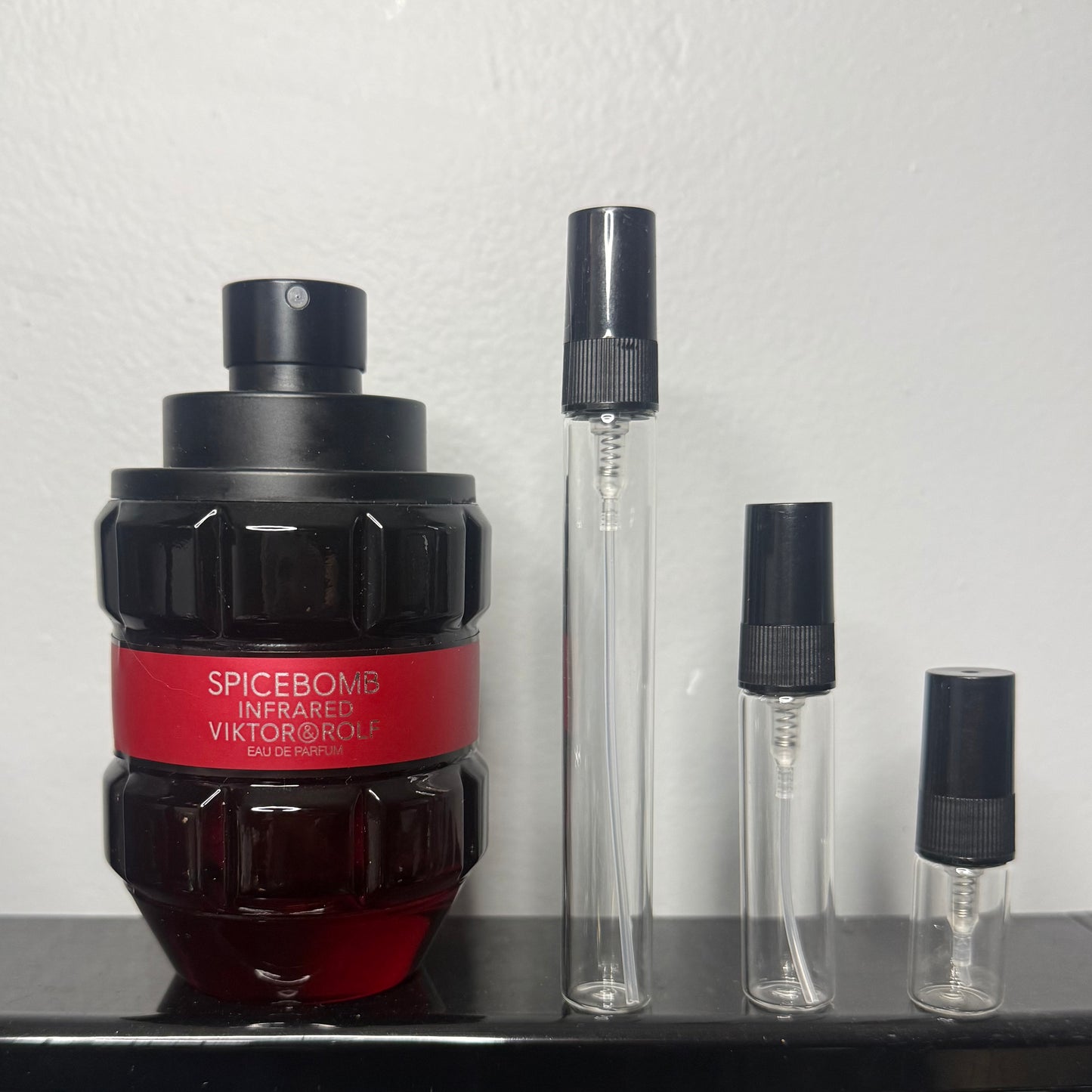 Viktor & Rolf Spicebomb Infrared Eau De Parfum Sample
